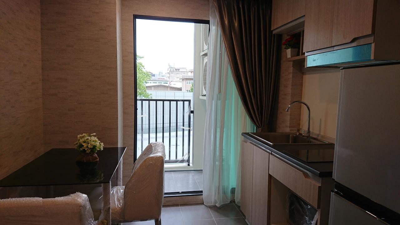 Niche Mono Sukhumvit 50 By Ariva Hotell Bangkok Exteriör bild