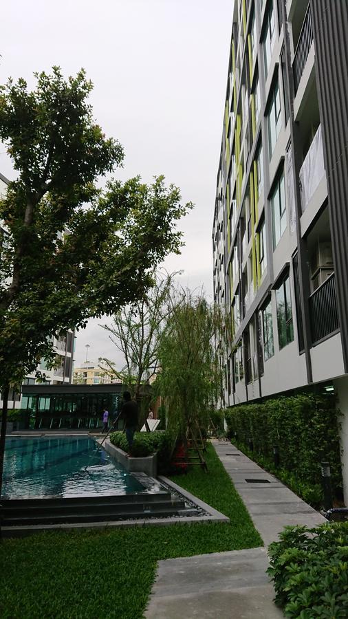 Niche Mono Sukhumvit 50 By Ariva Hotell Bangkok Exteriör bild
