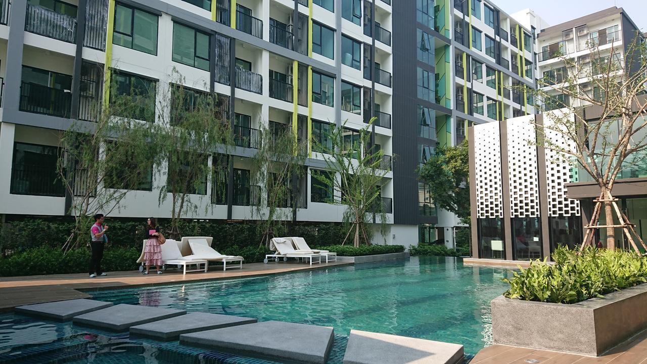 Niche Mono Sukhumvit 50 By Ariva Hotell Bangkok Exteriör bild