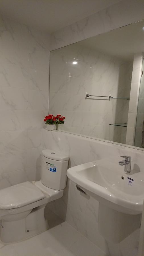 Niche Mono Sukhumvit 50 By Ariva Hotell Bangkok Exteriör bild