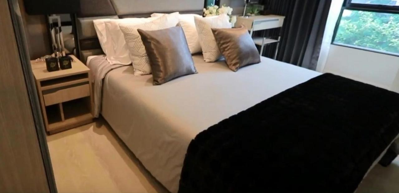 Niche Mono Sukhumvit 50 By Ariva Hotell Bangkok Exteriör bild