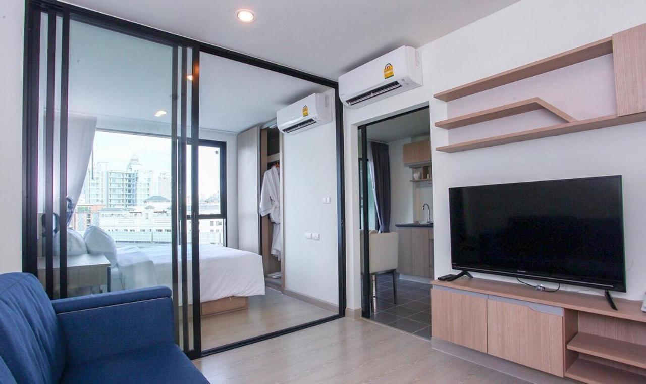 Niche Mono Sukhumvit 50 By Ariva Hotell Bangkok Exteriör bild
